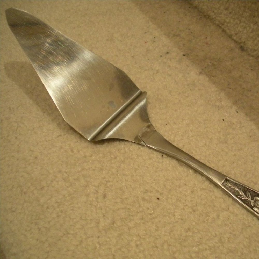 Cake Lifter Stainless Steel Rose Pattern Handle Collectible Server Vtg Japan
